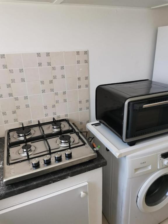 Appartement F3 En Location D'Ete Fnideq Dış mekan fotoğraf